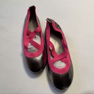 Girls Silver Flats size 11 with hot pink ribbon front cross elastic straps.